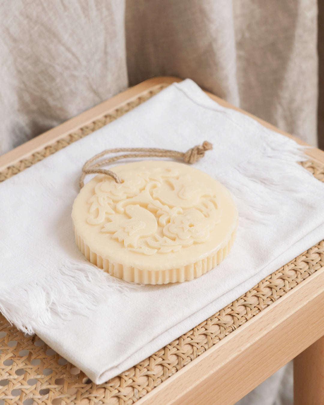 Lovebirds Cedar & Rose Soap 225g