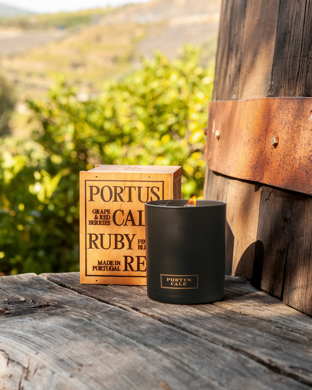 Ruby Carnble Ruby Red Scented Candle 210g – Castelbel