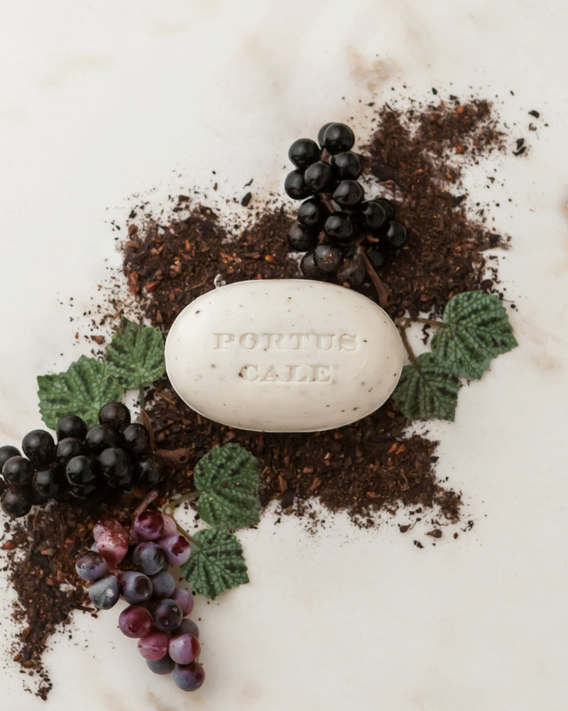 Ruby Red Soap in Wood Box 150g