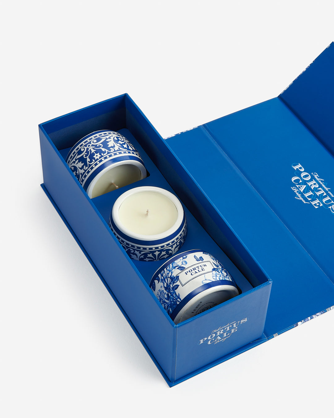 Conjunto de Velas Aromáticas Gold&Blue 3x70g