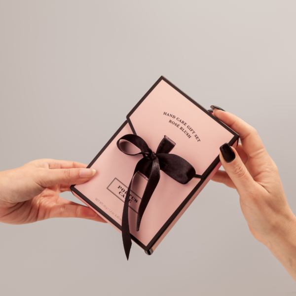 Rosé Blush Hand Care Gift Set - Image 2